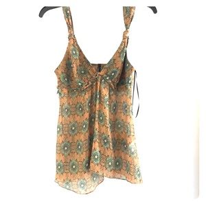 Gorgeous tank blouse